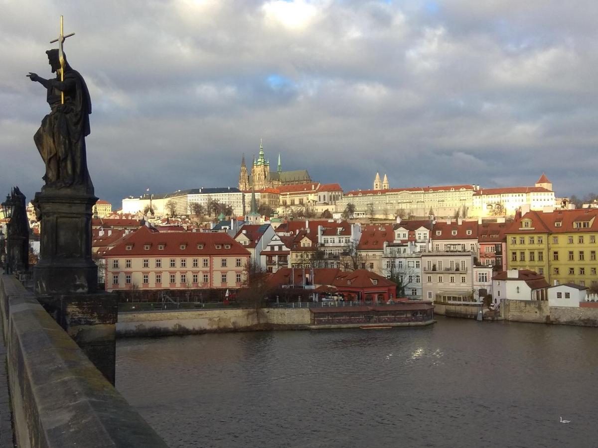 Apartman V Zahrade Praha Troja - Apartment In The Garden Prague Troja 외부 사진
